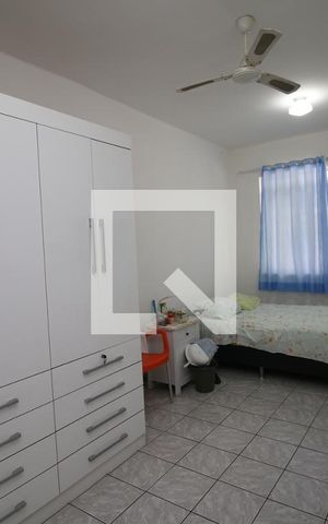 Casa à venda com 50m², 4 quartos e 2 vagasQuarto 1