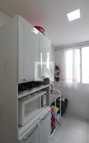 Apartamento para alugar com 52m², 2 quartos e 1 vagaCozinha e Área de Serviço
