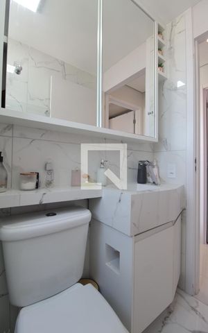 Apartamento para alugar com 52m², 2 quartos e 1 vagaBanheiro Social