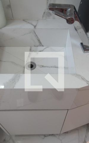 Apartamento para alugar com 52m², 2 quartos e 1 vagaBanheiro Social