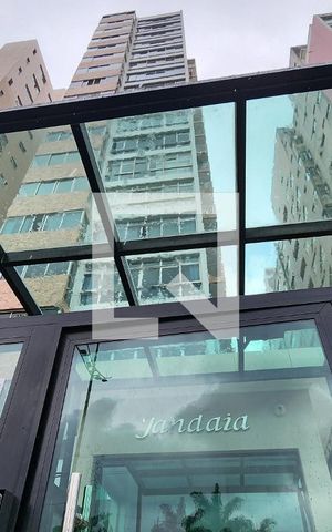Apartamento para alugar com 114m², 2 quartos e 1 vaga Apartamento para alugar com 114m², 2 quartos e 1 vagaFachada