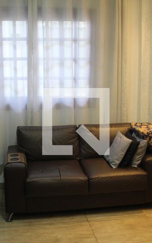 Casa à venda com 180m², 3 quartos e 3 vagasSala