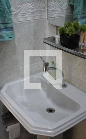 Casa à venda com 180m², 3 quartos e 3 vagasBanheiro