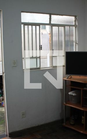 Casa à venda com 180m², 3 quartos e 3 vagasSala 2