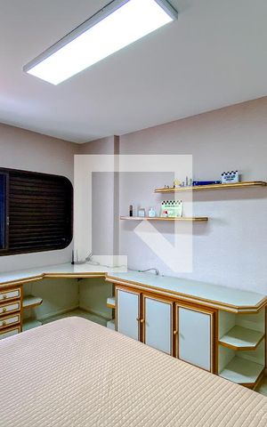 Apartamento à venda com 375m², 4 quartos e 4 vagasQuarto 2 - Suíte