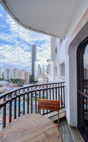 Apartamento à venda com 375m², 4 quartos e 4 vagasVaranda da Sala de TV