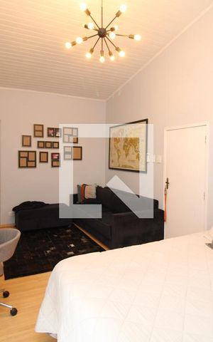 Casa à venda com 500m², 4 quartos e 6 vagasSuíte 3