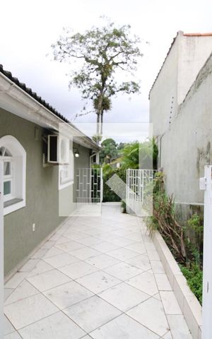 Casa à venda com 500m², 4 quartos e 6 vagasQuintal