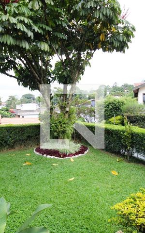 Casa à venda com 500m², 4 quartos e 6 vagasJardim