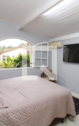 Casa à venda com 500m², 4 quartos e 6 vagasQuarto