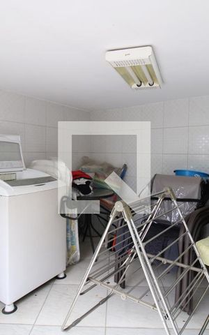 Casa à venda com 500m², 4 quartos e 6 vagasÁrea de Serviço 2