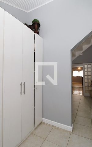 Casa à venda com 500m², 4 quartos e 6 vagasCloset da Suíte 2