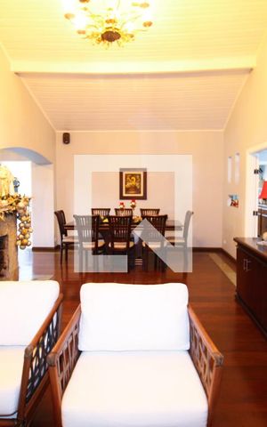 Casa à venda com 500m², 4 quartos e 6 vagasSala de Jantar