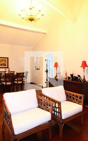 Casa à venda com 500m², 4 quartos e 6 vagasSala de Jantar