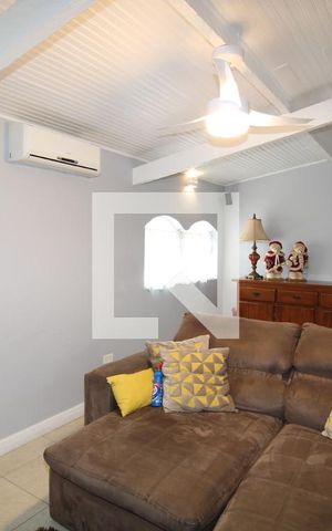 Casa à venda com 500m², 4 quartos e 6 vagasSala de TV