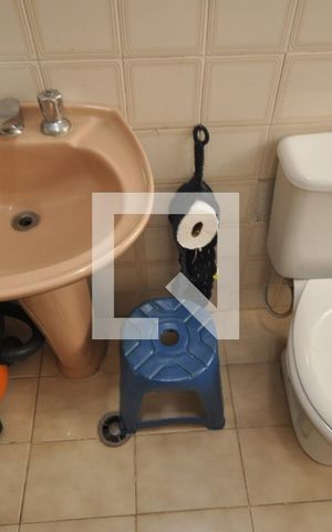 Casa à venda com 312m², 3 quartos e 2 vagasBanheiro Social