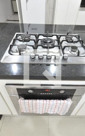Casa à venda com 312m², 3 quartos e 2 vagasCozinha