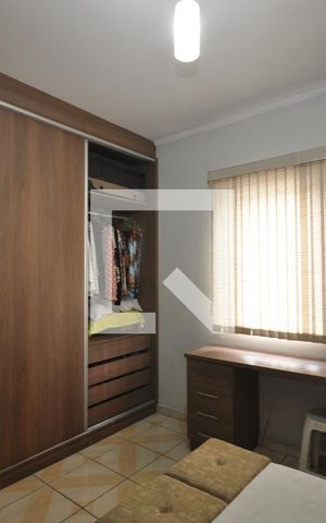Casa à venda com 312m², 3 quartos e 2 vagasQuarto Suíte