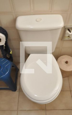 Casa à venda com 312m², 3 quartos e 2 vagasBanheiro Social