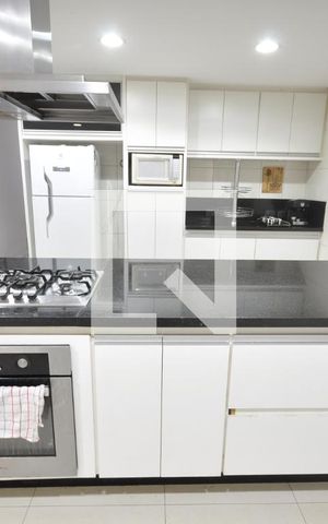 Casa à venda com 312m², 3 quartos e 2 vagasCozinha