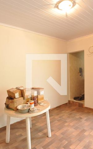 Casa à venda com 312m², 3 quartos e 2 vagasQuarto de Serviço