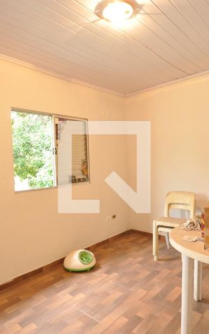 Casa à venda com 312m², 3 quartos e 2 vagasQuarto de Serviço