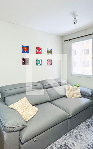 Apartamento à venda com 41m², 2 quartos e sem vaga Apartamento à venda com 41m², 2 quartos e sem vagaSala