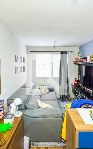 Apartamento à venda com 41m², 2 quartos e sem vaga Apartamento à venda com 41m², 2 quartos e sem vagaSala