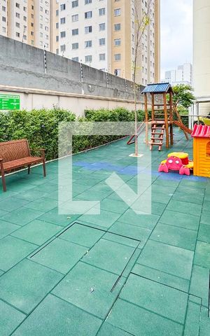 Apartamento à venda com 41m², 2 quartos e sem vaga Apartamento à venda com 41m², 2 quartos e sem vagaÁrea comum - Playground