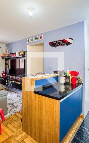 Apartamento à venda com 41m², 2 quartos e sem vaga Apartamento à venda com 41m², 2 quartos e sem vagaSala