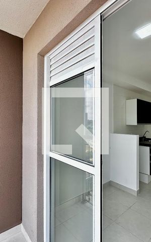 Apartamento para alugar com 29m², 1 quarto e 1 vaga Apartamento para alugar com 29m², 1 quarto e 1 vagaSacada