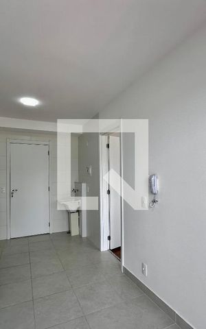 Apartamento para alugar com 29m², 1 quarto e 1 vaga Apartamento para alugar com 29m², 1 quarto e 1 vagaSala