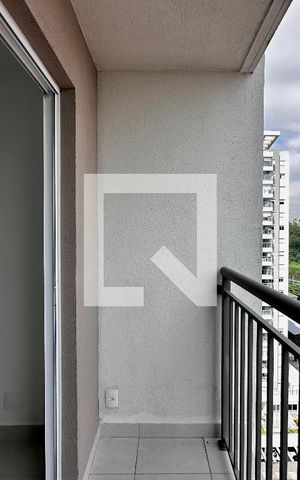 Apartamento para alugar com 29m², 1 quarto e 1 vaga Apartamento para alugar com 29m², 1 quarto e 1 vagaSacada