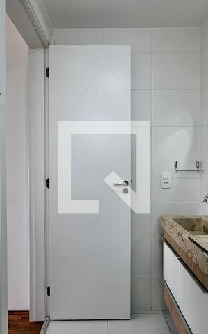 Apartamento para alugar com 29m², 1 quarto e 1 vaga Apartamento para alugar com 29m², 1 quarto e 1 vagaBanheiro Suíte