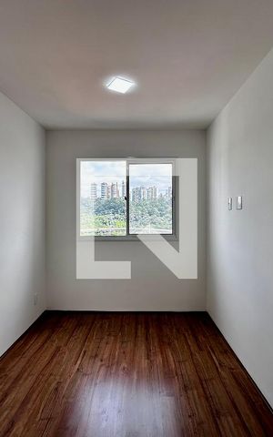 Apartamento para alugar com 29m², 1 quarto e 1 vaga Apartamento para alugar com 29m², 1 quarto e 1 vagaSuíte