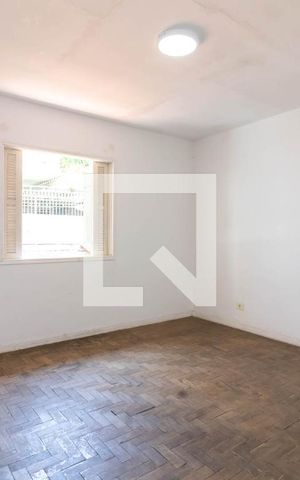 Casa para alugar com 192m², 3 quartos e 1 vaga Casa para alugar com 192m², 3 quartos e 1 vagaQuarto 1