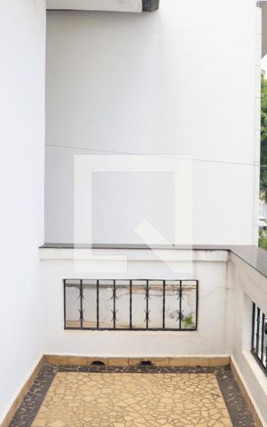 Casa à venda com 320m², 3 quartos e 4 vagas Casa à venda com 320m², 3 quartos e 4 vagasQuarto 2