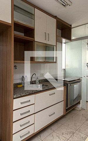 Apartamento para alugar com 63m², 3 quartos e 2 vagas Apartamento para alugar com 63m², 3 quartos e 2 vagasCozinha