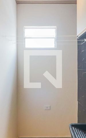 Studio para alugar com 25m², 1 quarto e sem vaga Studio para alugar com 25m², 1 quarto e sem vagaÁrea de Serviço