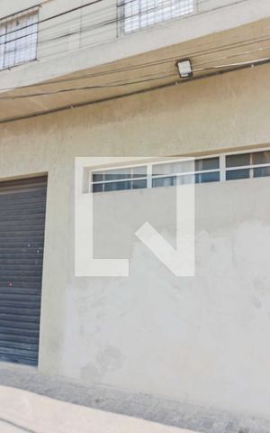 Studio para alugar com 25m², 1 quarto e sem vaga Studio para alugar com 25m², 1 quarto e sem vagaFachada