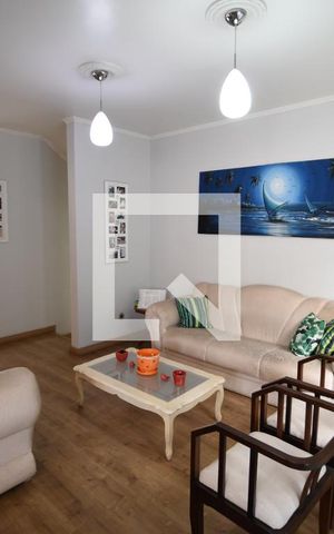 Casa à venda com 300m², 4 quartos e 3 vagasSala 