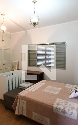Casa à venda com 300m², 4 quartos e 3 vagasQuarto 1