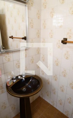 Casa à venda com 300m², 4 quartos e 3 vagasBanheiro 4