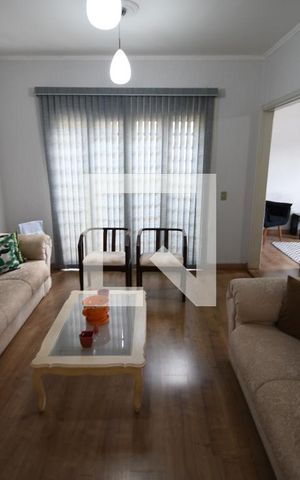 Casa à venda com 300m², 4 quartos e 3 vagasSala 