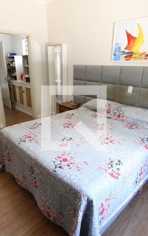 Casa à venda com 300m², 4 quartos e 3 vagasQuarto 4 - Suíte
