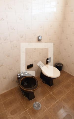 Casa à venda com 300m², 4 quartos e 3 vagasBanheiro 3