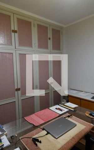 Casa à venda com 300m², 4 quartos e 3 vagasQuarto 2