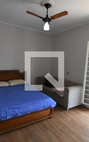 Casa à venda com 300m², 4 quartos e 3 vagasQuarto 3 - Suíte