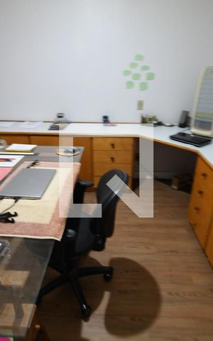 Casa à venda com 300m², 4 quartos e 3 vagasQuarto 2