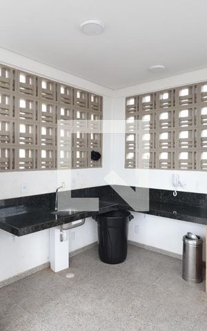 Apartamento à venda com 33m², 2 quartos e sem vagaÁrea comum